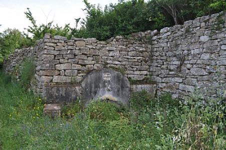 Fonte / Lavadouro dos Matos
