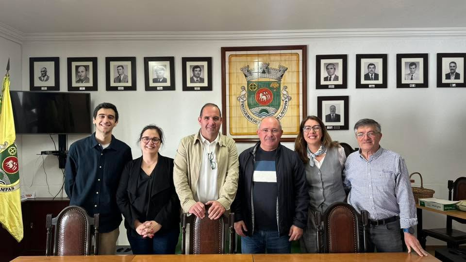 Junta de Freguesia reúne com munícipe para debater cultura e património